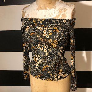 H&M Sexy off the OFF THE SHOULDER floral top S